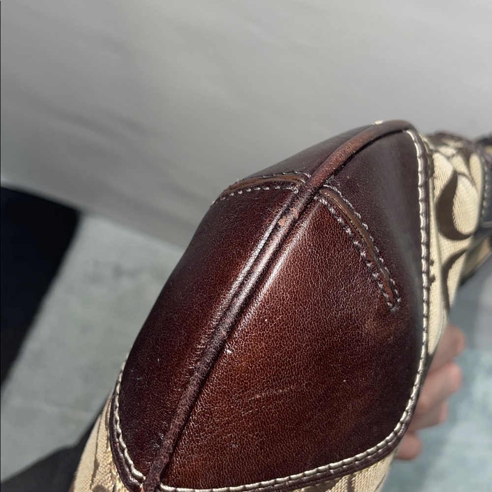 Coach ‘Hampton’ Signature Hobo - Picture 6 of 12